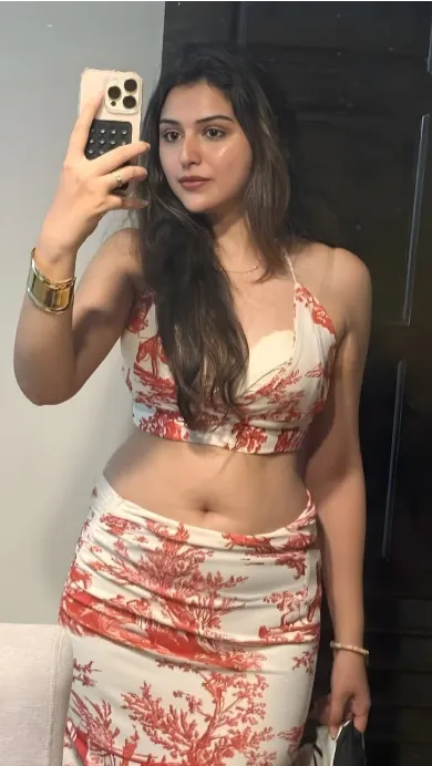 Shreya Call Girl in Prem Nagar Shreya Call Girl in Prem Nagar